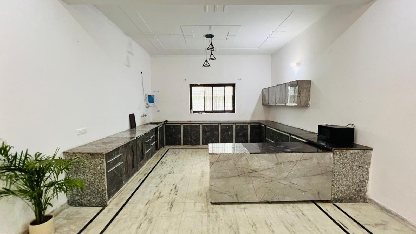 Venus Farm Villa Gurgaon Eksteriør bilde
